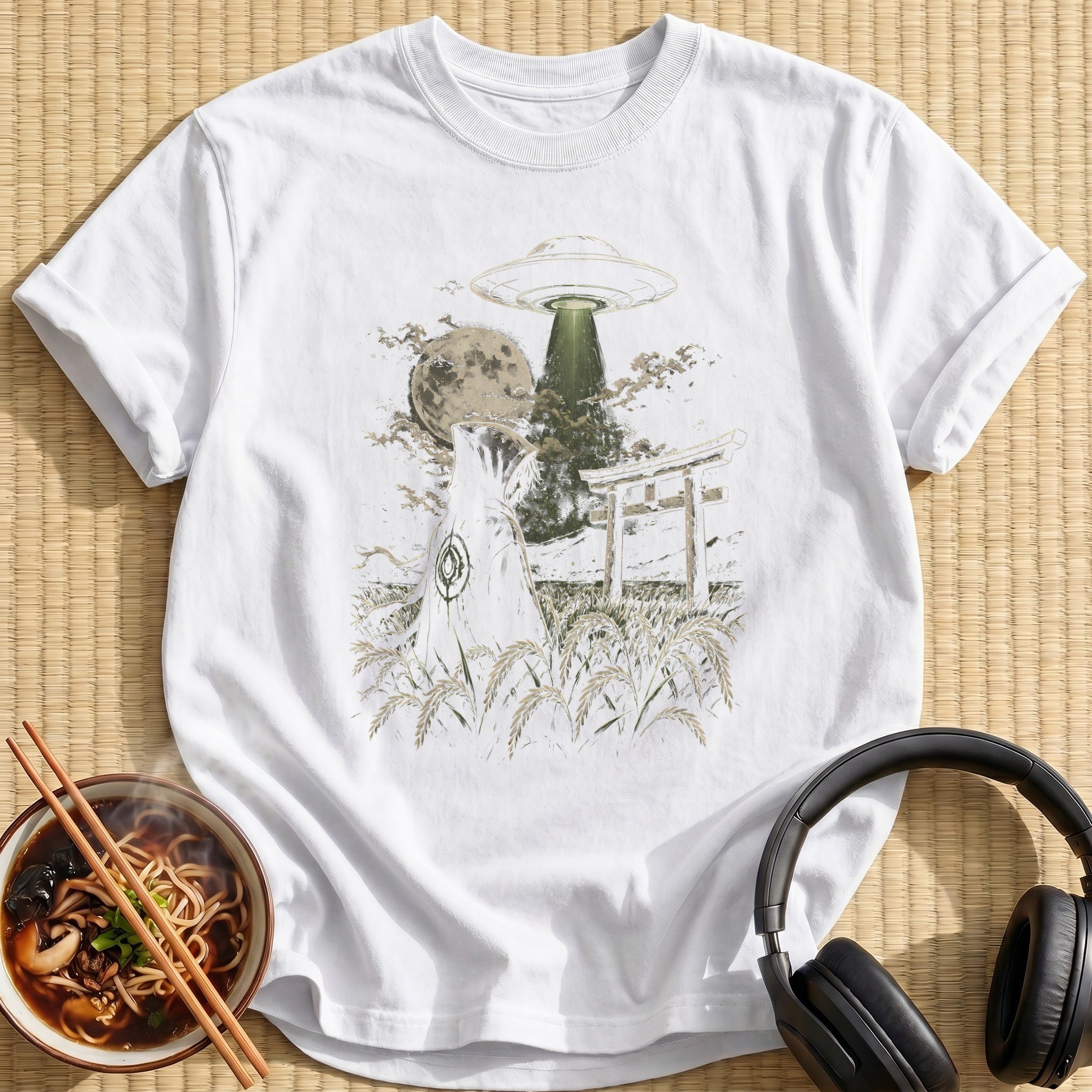 Hooded UFO Torii - White